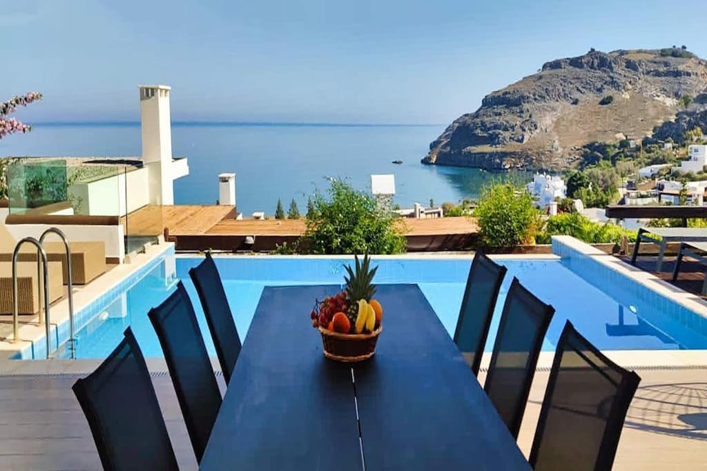 Sea View Ellada, Just 3km From Villa